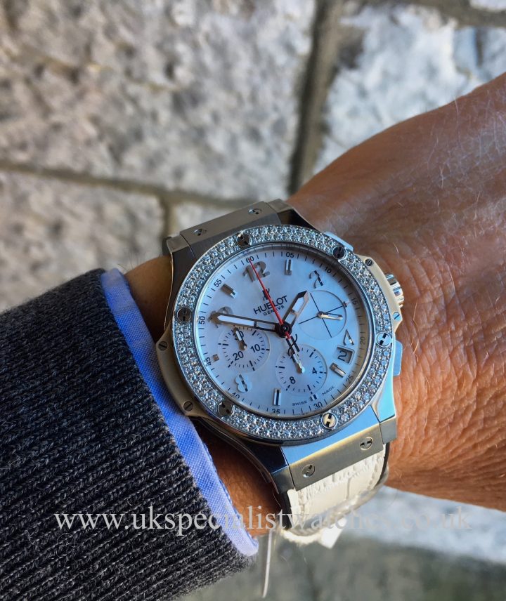 UK Specialist Watches have a unisex Hublot Big Bang Madre Perla - Diamond Bezel - 341.SG.600.LS.114