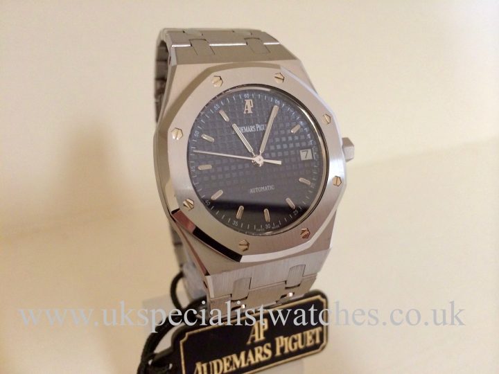 UK Specialist Watches have a Audemars Piguet - Royal Oak - 37mm - Navy Dial - 14790ST.OO.0789ST.08