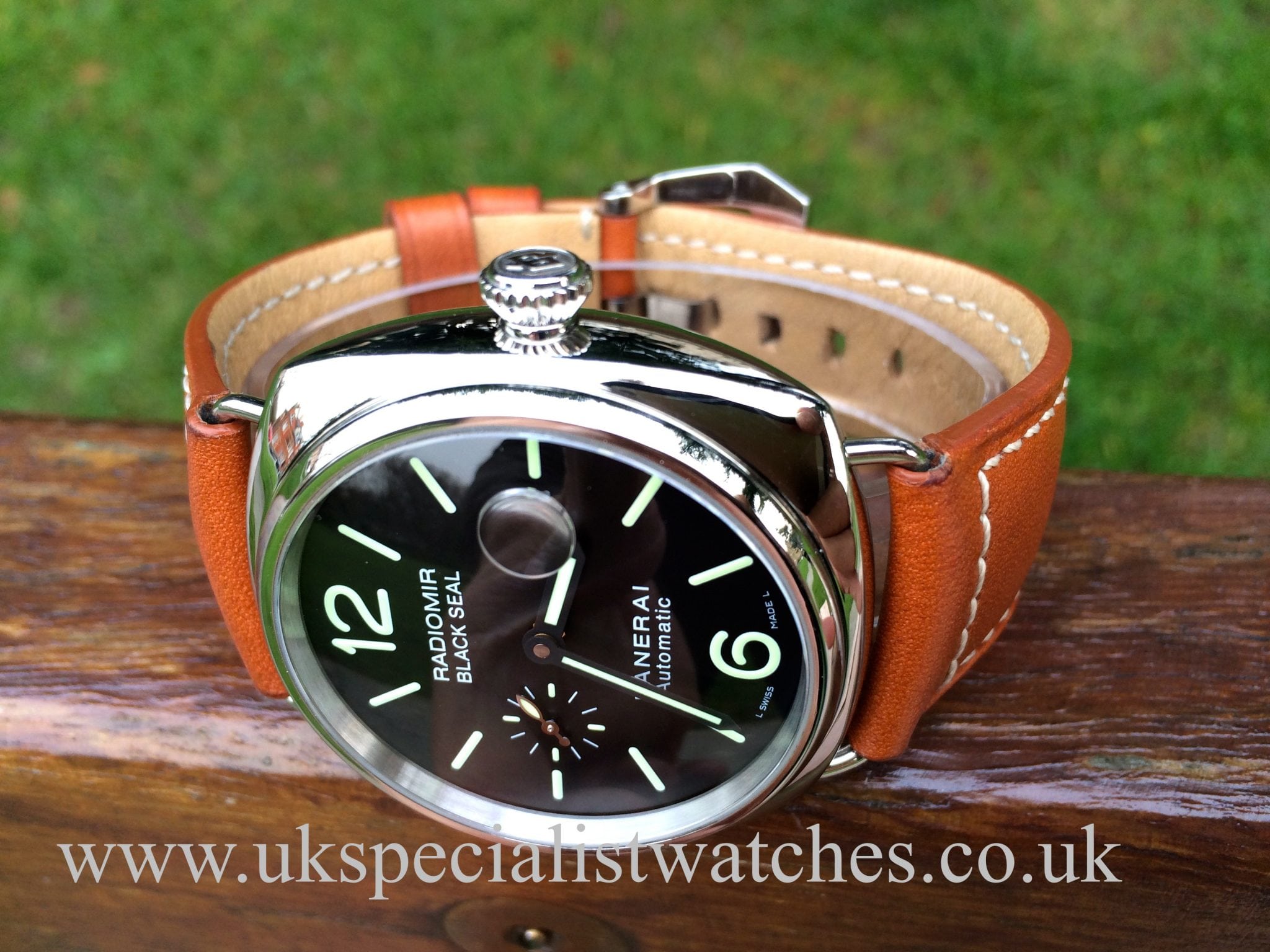 spigen apple watch 3