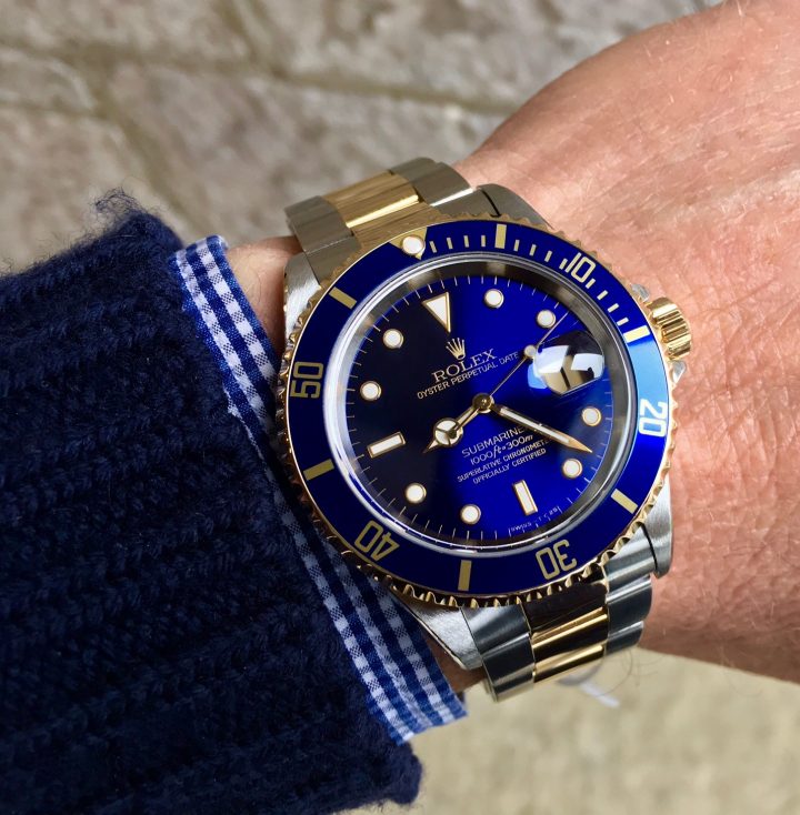 UK Specialist Watches have a beautiful Rolex Submariner 16613 with a blue swiss T 25 dial in 18ct yellow gold and steel
