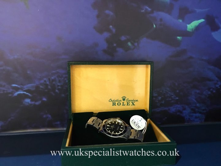 UK Specialist Watches have a rare vintage 1978 Rolex 5513 Submariner with a rare serif dial.