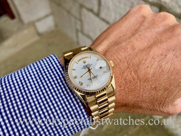 ROLEX DAY DATE – 18CT YELLOW GOLD – WHITE DIAL – 18038