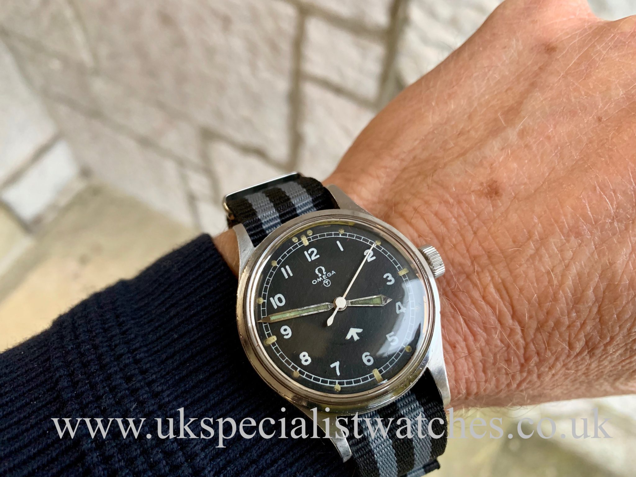 OMEGA MILITARY 2777-1 SC – 953 RAF- 6B 
