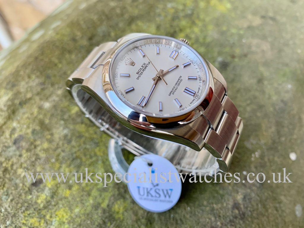ROLEX-OYSTER-PERPETUAL-–-WHITE-DIAL-–-36MM-–-STEEL-–-116000.jpeg3_.jpeg