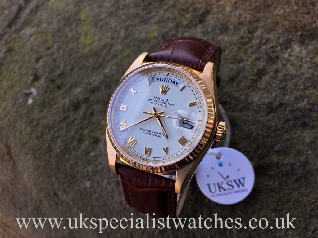 Rolex-Day-Date-18038-18ct-Yellow-Gold-White-Roman-Dial-Vintage-.JPG2_.jpg