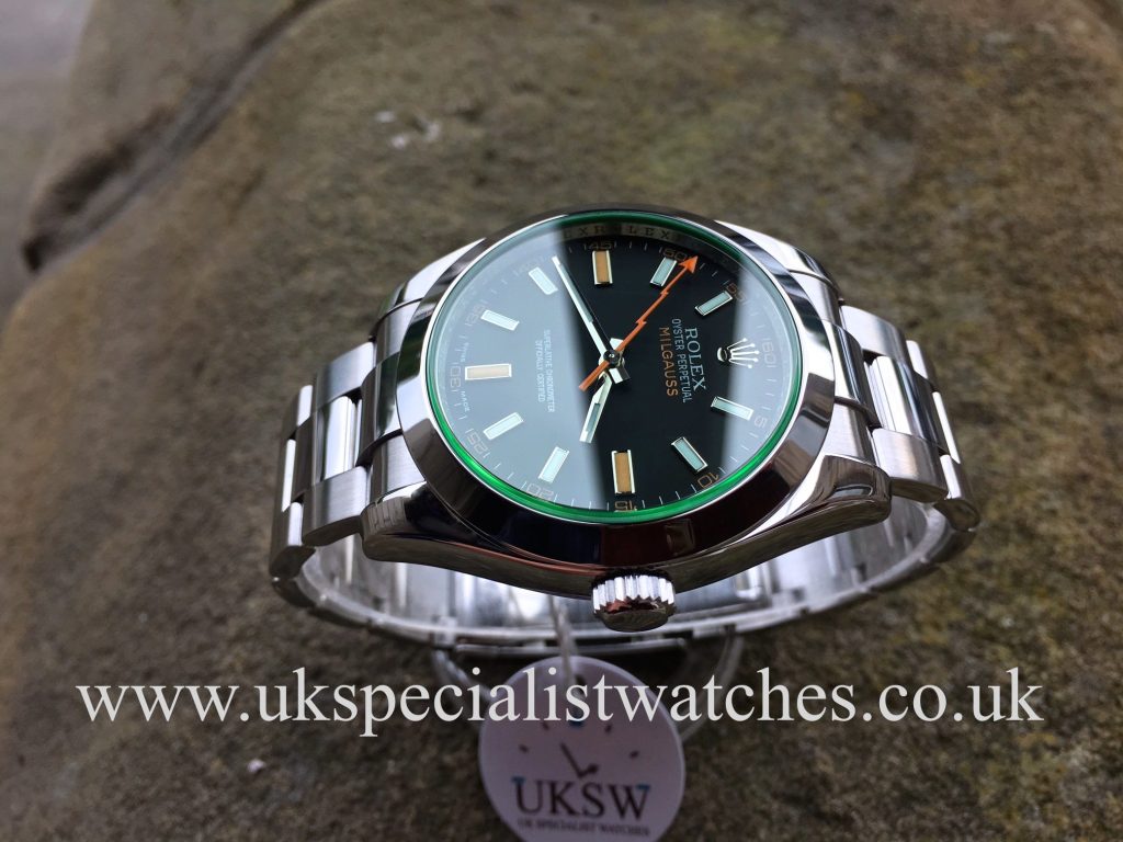 Rolex-Milgauss-Green-Sapphire-Crystal-Glass-40mm-116400GV.JPG4_.jpg